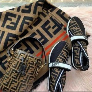 FENDI Rokoko Love Sneakers 37.5